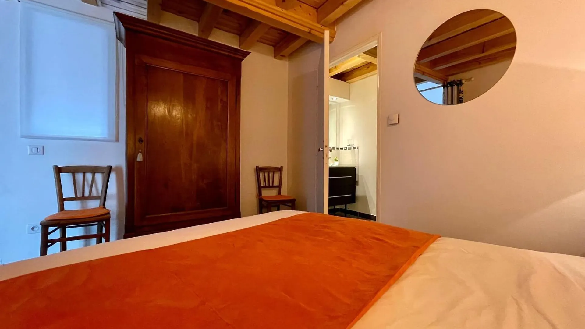 Maison De Charme A Polignac: Terrasse Ensoleillee, Randonnees, Proche Puy-En-Velay - Fr-1-582-58